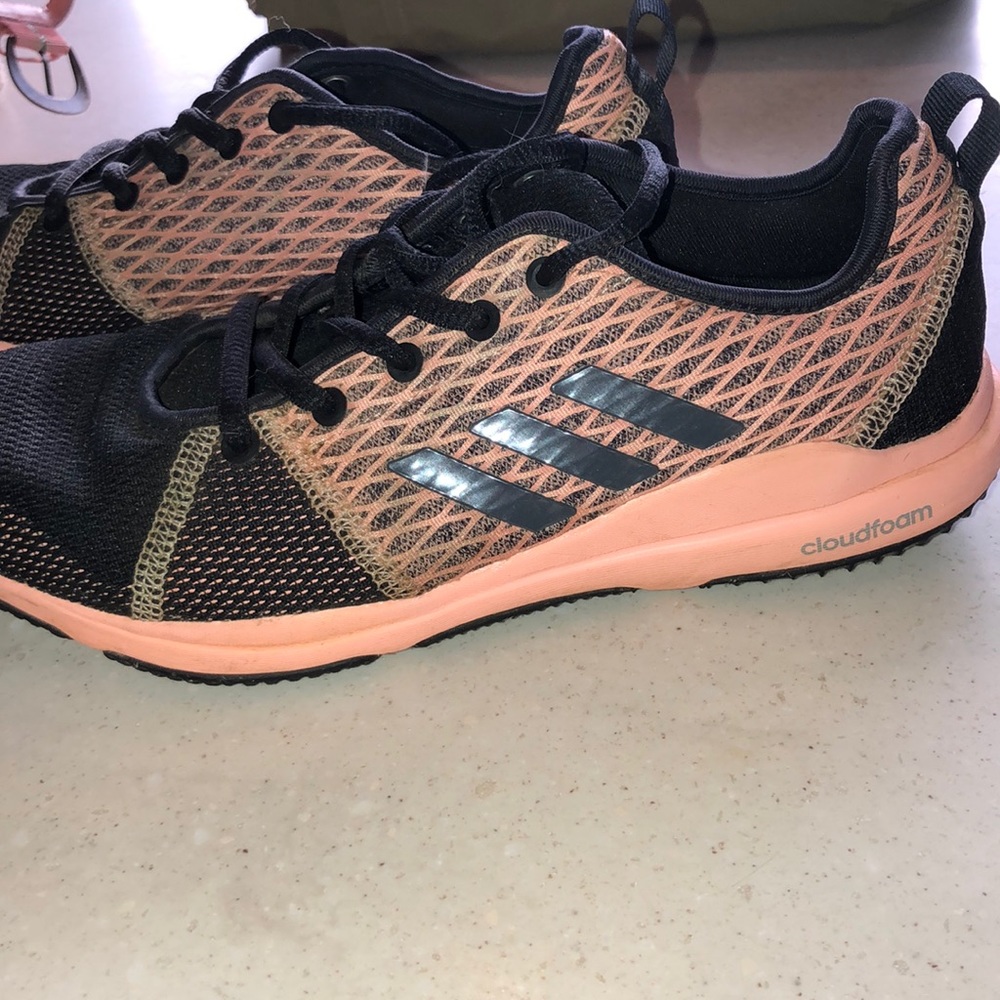 Adidas cloud foam sneakers